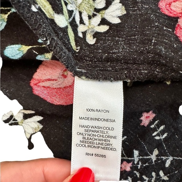 EXPRESS BLACK FLORAL CRINKLE GAUZE CINCH DRAWSTRING OPEN FRONT KIMONO TOP M - Picture 13 of 17